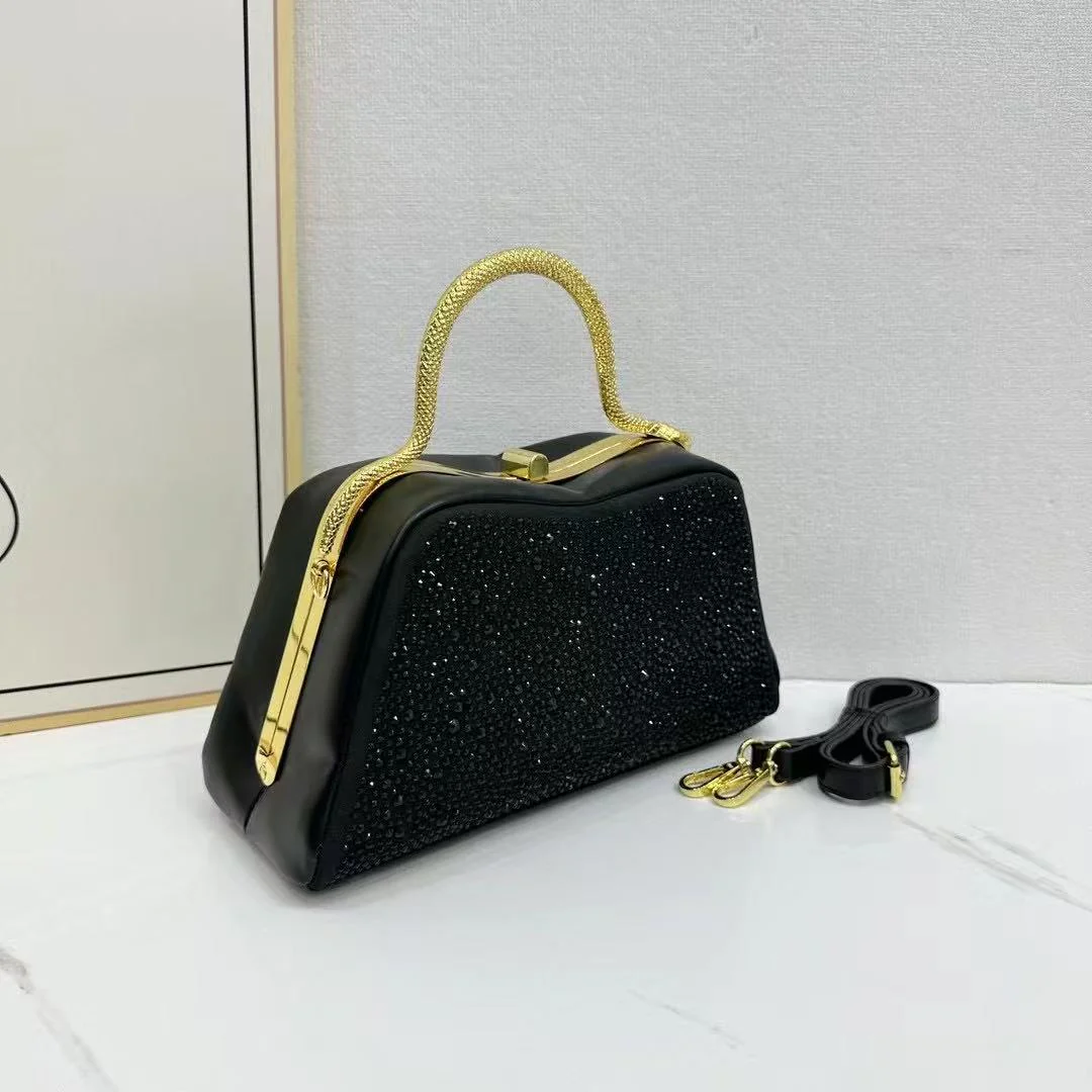 Noir Dutch Handbag - HandBag For Women - Image 5